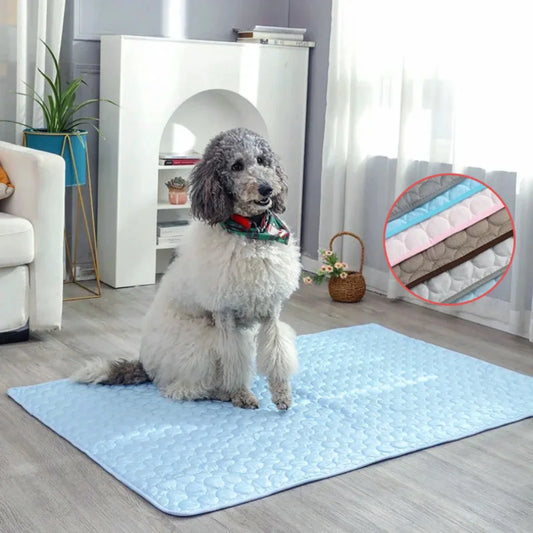 TheCoolingMat - Ultimative Kühlungsmatte aus Eis-Seide für Hunde & Katzen